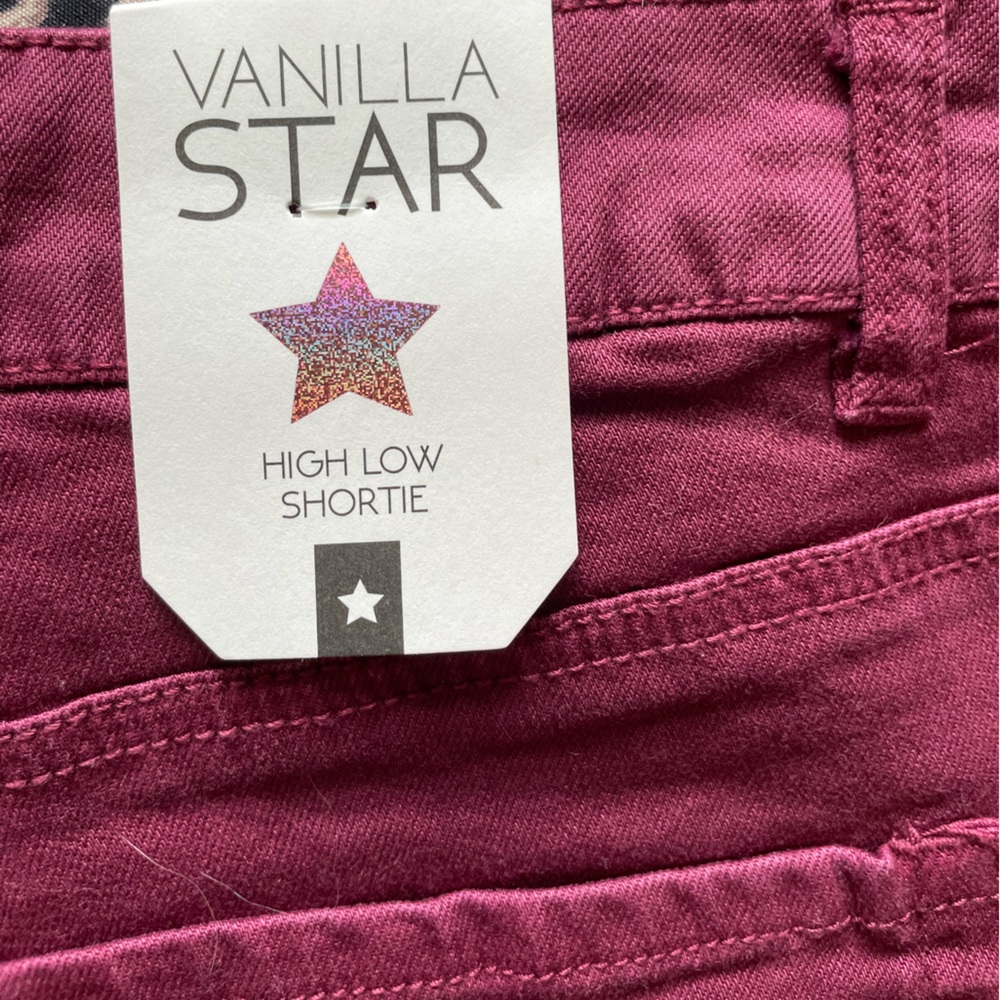Vanilla star Jrs raspberry denim shorts, size 17 - Picture 6 of 9